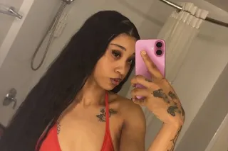 SEXY EXOTIC MILF AND I CREAM 😘... - Image 4